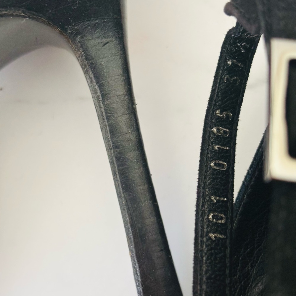 Gucci Black Suede Pumps - Picture 6 of 9